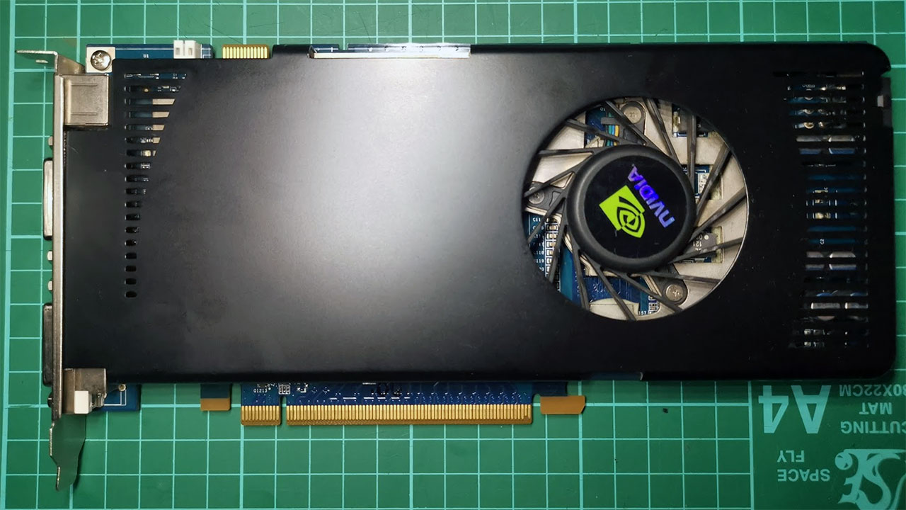 9800GT-1.jpg