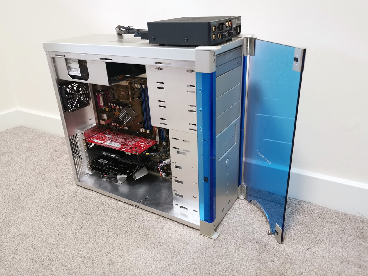 a7n8x-build1.jpg