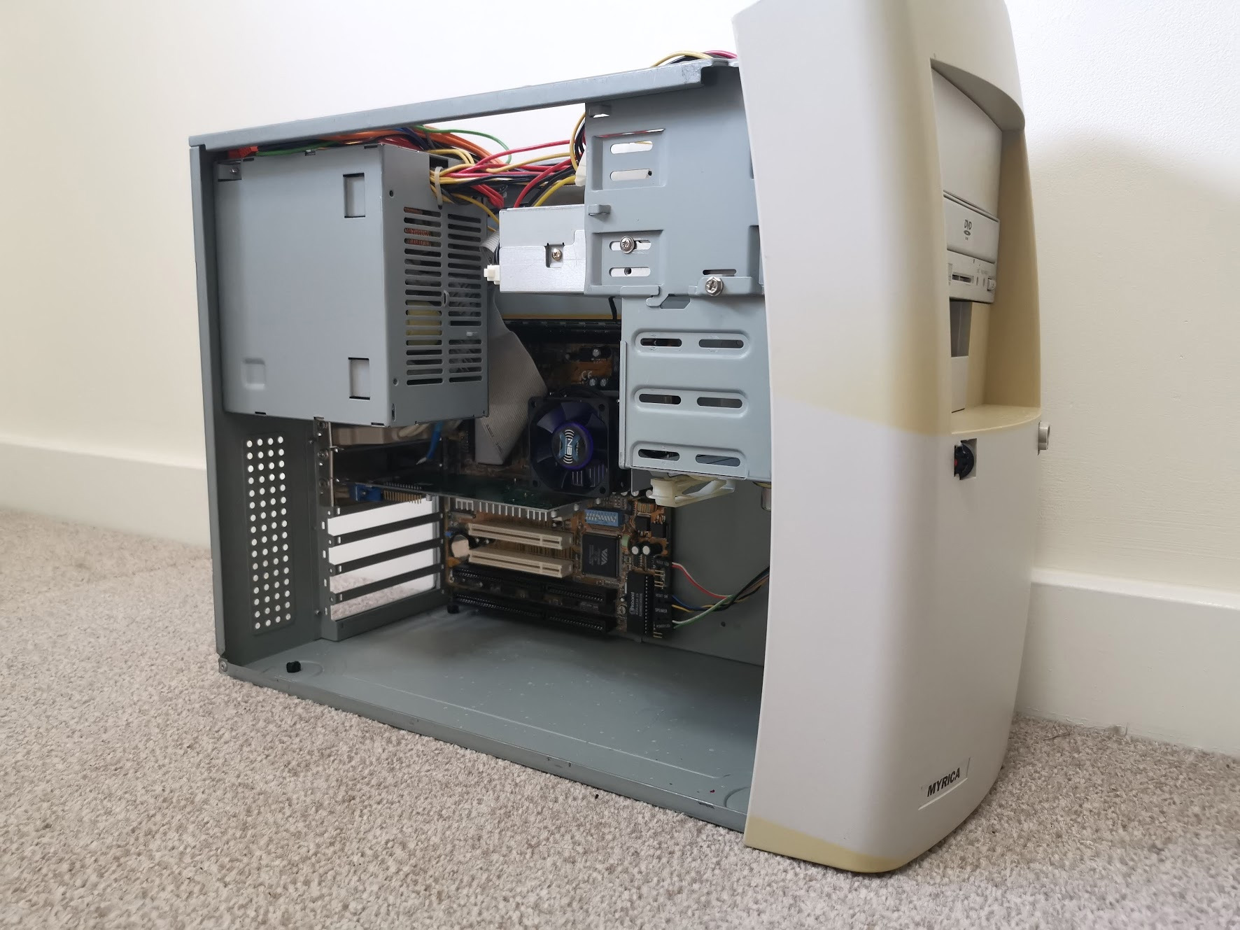 k6-3-fujitsu1.jpg